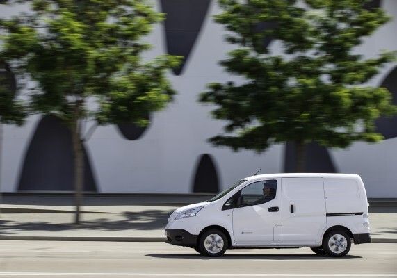 Der elektrische Kleintransporter Nissan e-NV200 verbindet das Beste aus zwei Welten (Nissan)