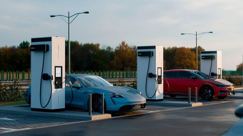 Die „EV Box Troniq High Power“ wurde bereits in Frankreich und den Niederlanden getestet.(Bild:   EV Box GmbH)