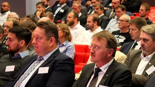 Ziehl-Abegg hat einen Energieeffizienztag veranstaltet, auf dem über die Sanierung von Klima- und Lüftungsanlagen informiert wurde. (Ziehl-Abegg/Rainer Grill)