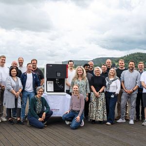 Das ICP-OES-System Plasmaquant 9200 von Analytik Jena ist mit dem German Innovation Award ausgezeichnet worden. Die Jury würdigt damit insbesondere die konsequente Ausrichtung des Systems auf die Anforderungen moderner Laboranwenderinnen und -anwender sowie den hohen Innovationsgrad in Design und Systemarchitektur.  (Bild: Analytik Jena)