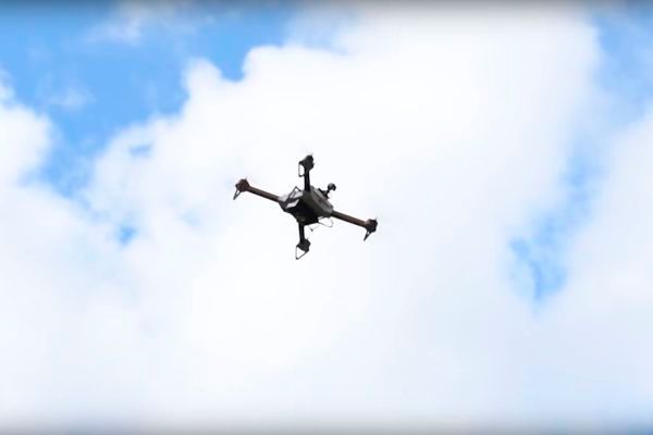 US-Armee und Marines entwickeln gemeinsam ein System, mit dem sich Drohnen auf einem 3D-Drucker bedarfsgerecht binnen 24 Stunden herstellen lassen.  (Bild: David McNally, army.mil)