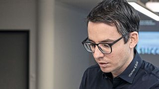 Fabian Wettstein (Geschäftsleiter Vischer & Bolli AG, re.)  im Gespräch mit Matthias Böhm  (Chefredaktor SMM).  (Bild: Thomas Entzeroth)