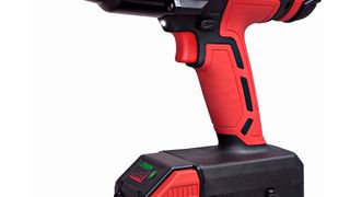 Der Akku-Schlagschrauber 7ASS05 bietet ein maximales Drehmoment von 700 Nm. (Kunzer)