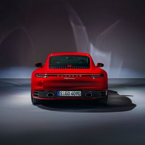 (Porsche)