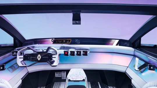 Innen geht es futuristisch her – zum Vergrößern bitte klicken.(Bild:  Renault)