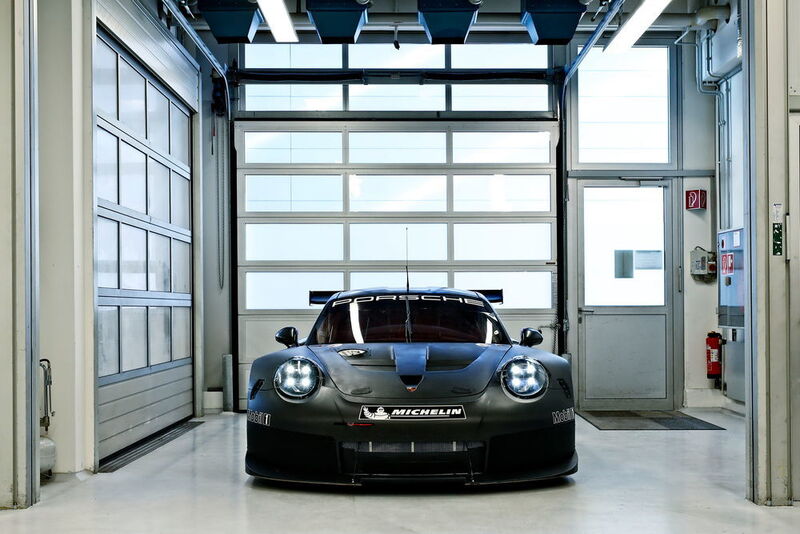Porsche hat erste Bilder des neuen GT-Rennwagens 911 RSR veröffentlicht. (Foto: Porsche)