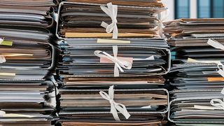 Allein durch die Digitalisierung der Top-30-Verwaltungs­dienstleistungen ließen sich 54 Prozent der Kosten für die Interaktion mit Behörden einsparen – dies entspricht einer Milliarde Euro pro Jahr (StockPhotoPro – stock.adobe.com)