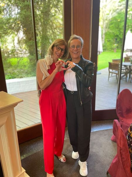 Daniela Schilling und Evelyn Vogt waren voller Vorfreude auf das Community-Treffen. (Bild: www.hamann.photo)