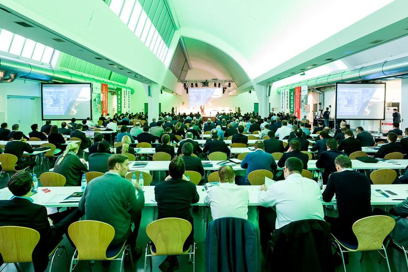 Mehr als 300 Händler kamen Ende Februar zum Deutschen Remarketing Kongress 2017 nach Würzburg und wollen auch im nächsten Jahr wieder dabei sein. (Copyright: Stefan Bausewein)