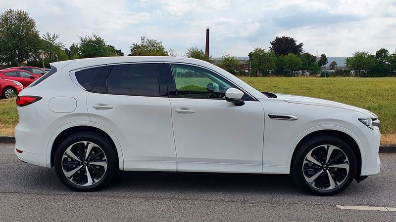 Das 4,7 Meter lange Mittelklasse-SUV hat eine lange Motorhaube und eine nach hinten verschobene Passagierkabine. (Bild: Mauritz – »kfz-betrieb«)