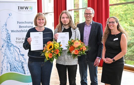 De winnaars van de posterprijs van de MWAS 2026.(Bild:  IWW Centrum Water)