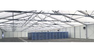 Die voll isolierte Leichtbauhalle der H-Line-Serie von Röder eignet sich optimal zur Lagerung von klimaempfindlichen Gütern. (Röder)