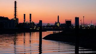 Das Geschäftsklima in der Chemiebranche hatt sich im März weiter aufgehellt. (Bild: frei lizenziert)