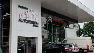 Das Autohaus Bleker aus Ahaus ist unter den diesjährigen Top-Ten des Service Awards. (Holz / »kfz-betrieb«)