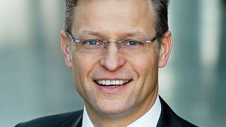 Horst Binnig ist mit Wirkung vom 1. Januar 2014 Vorsitzender derRheinmetall-Automotive-Führungsgesellschaft KSPG AG. Binnig vertritt außerdem als Vorstandsmitglied der Rheinmetall AG die Automotive-Sparte innerhalb der Rheinmetall-Gruppe. (Foto: KSPG)