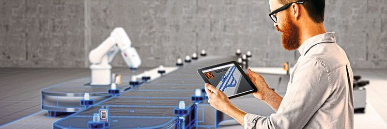 Der digitale Zwilling begleitet eine Maschine ihr Leben lang – von der Entwicklung über die Inbetriebnahme bis hin zum laufenden Betrieb. Der digitale Zwilling begleitet eine Maschine ihr Leben lang – von der Entwicklung über die Inbetriebnahme bis hin zum laufenden Betrieb.