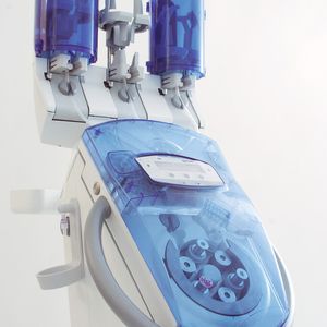 Kontrastmittelinjektor mit neuartiger Pumpentechnologie.
