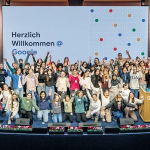 Participer à des évènements et des ateliers techniques et scientifiques permet aux jeunes filles de gagner confiance et les encourage à poursuivre dans cette voie si elle leur plait.(Source :  SATW)