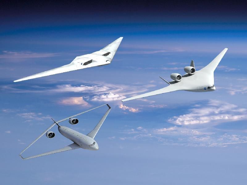 Die NASA hat drei Flugzeughersteller damit beauftragt, Konzepte für Verkehrsflugzeuge des Jahres 2025 zu entwickeln, die deutlich umweltfreundlicher als heutige Jets sind. Im Januar liegen die ersten Ergebnisse vor: drei sehr unterschiedliche Konzepte. (Fotos: NASA/Hersteller)
