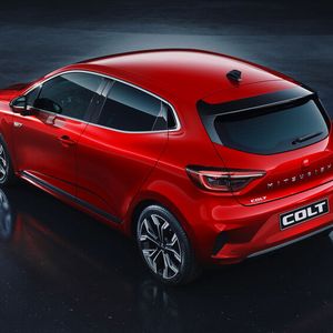 Der Mitsubishi-Kleinwagen ist eigentlich ein Renault Clio.(Bild:  Mitsubishi)