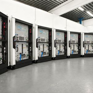 Das Start-up H2 Core Systems hat sich auf modulare Systeme spezialisiert, die saubere Energie dort erzeugen und speichern, wo sie benötigt wird.  (Bild: H2 Core Systems)