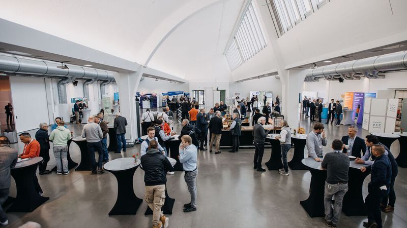 Die Ausstellung war in den Pausen gut besucht. (Bild: Knüttel | BKfotofilm)