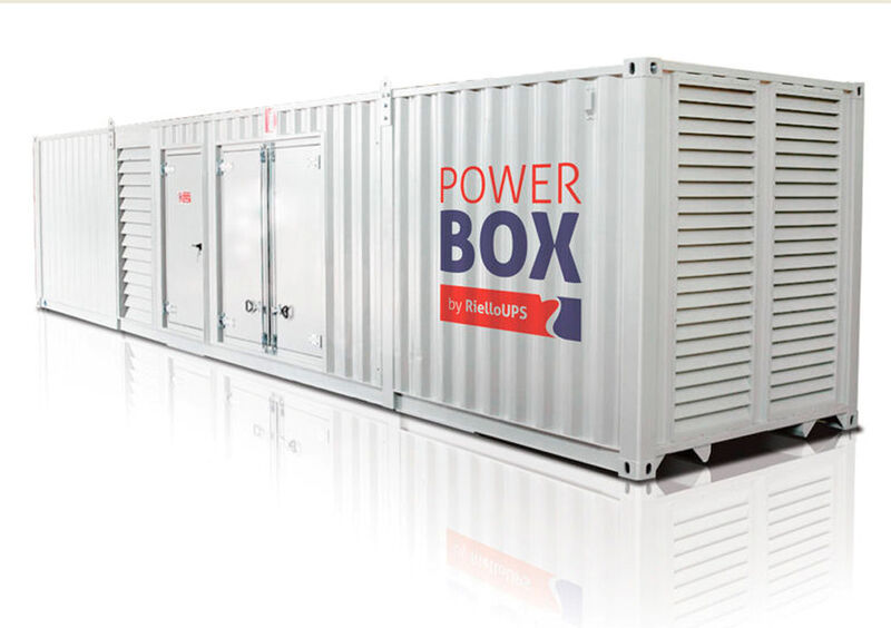 Abbildung 15: Die Power Box von Riello: Für spezielle Anwendungen, etwa bei Veranstaltungen oder einem kurzfristigen Mangel an USV-Kapazitäten, bietet sich der Einsatz von Containern mit Stromversorgungen und USV-Systemen an.

 (Riello)