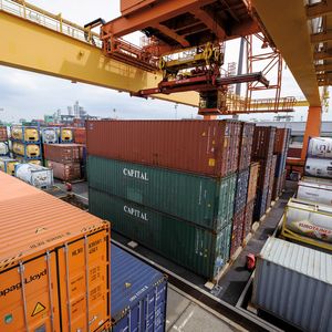 Für Gefahrstoffcontainer wurde eine Fläche von 7800 m² versiegelt.