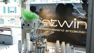 Das Tic-tac-toe-Spiel: eine der acht PET-Innovationen von darwin21. (Bild: Sindex)