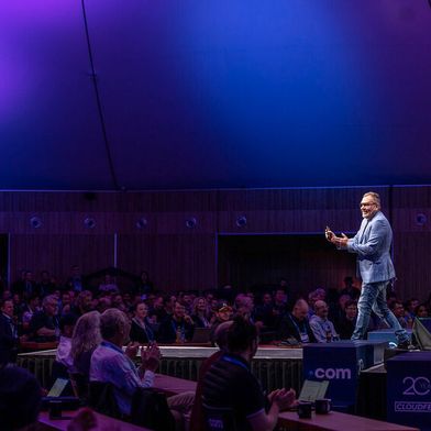 Auch in diesem Jahr wird es auf dem CloudFest volle Hallen geben. (Bild: by Rene Lamb Fotodesign)