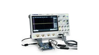 Mit Bandbreiten von 350 und 500 MHz bis zu einem Gigahertz kommt die Oszilloskop-Serie SDS5000X von Siglent auf den Markt.  (Siglent)