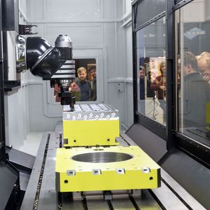 Auf der Intec sind unter anderem Marktführer der Werkzeugmaschinenbranche, Anbieter von Präzisionswerkzeugen und Spezialisten für Automatisierungslösungen aus dem In- und Ausland vertreten. 