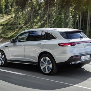 Auslieferungsbeginn soll im „späten Frühjahr 2019“ sein, zu Preisen äußert sich Daimler noch nicht konkret.