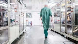 Der Letzte schließt die Tür: Der Batteriezellenfertiger EAS Germany GmbH ist pleite. (Bild: EAS)