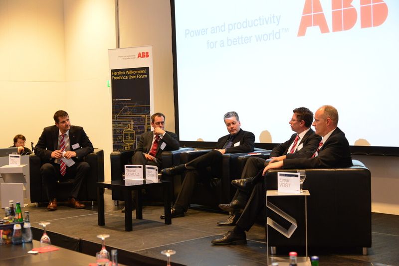 Podiumsdiskussion auf dem ABB-Freelance-User-Forum. (Bild: ABB)