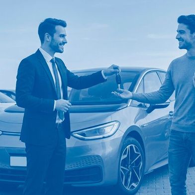 Die erhöhte Nachfrage nach E-Autos spiegelt sich in der jüngsten Branchenindex-Umfrage wider. (Bild: KI-generiert)
