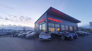 Das Autohaus Prusseit ist verkehrsgünstig direkt am Stadtrand von Horb gelegen.  (Bild: Mauritz – VCG)