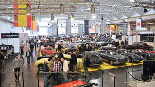 Zurück zu alter Größe nach der Pandemie: Das wünscht sich auch die Techno Classica in diesem Jahr.  (Bild: Dominsky –  »kfz-betrieb«

)