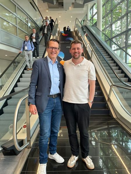 Detlev Kuehne (Cisco) sprach mit Alex Siegert (IT-BUSINESS) über die kommenden Aufgaben für die Cisco-Channelpartner. (Bild: Vogel IT-Medien)