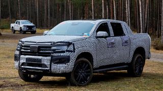 Der Pick-up wurde gemeinsam mit Ford entwickelt und dürfte Anfang 2023 auf den Markt kommen. (Bild: VW)
