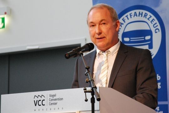 Johannes Bleuel: „Der Service ist das Rückgrat des Kfz-Gewerbes.“ (Foto: Lauer)