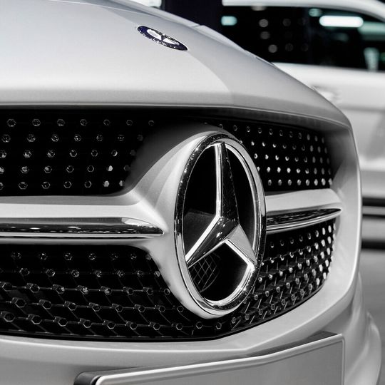 Bei Mercedes gibt es aktuell gleich mehrere Rückrufaktionen. Bei Mercedes gibt es aktuell gleich mehrere Rückrufaktionen.