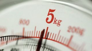 Bisher basierten alle Waagen weltweit auf dem Ur-Kilogramm – doch das wird immer leichter. Deshalb musste ein neues Bezugssystem her.  (gemeinfrei)