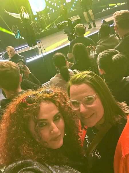 Die Vorband hat Besa (IT-BUSINESS) und Sabrina Hoefs schon einmal sehr überzeugt. (Bild: Vogel IT-Medien GmbH)