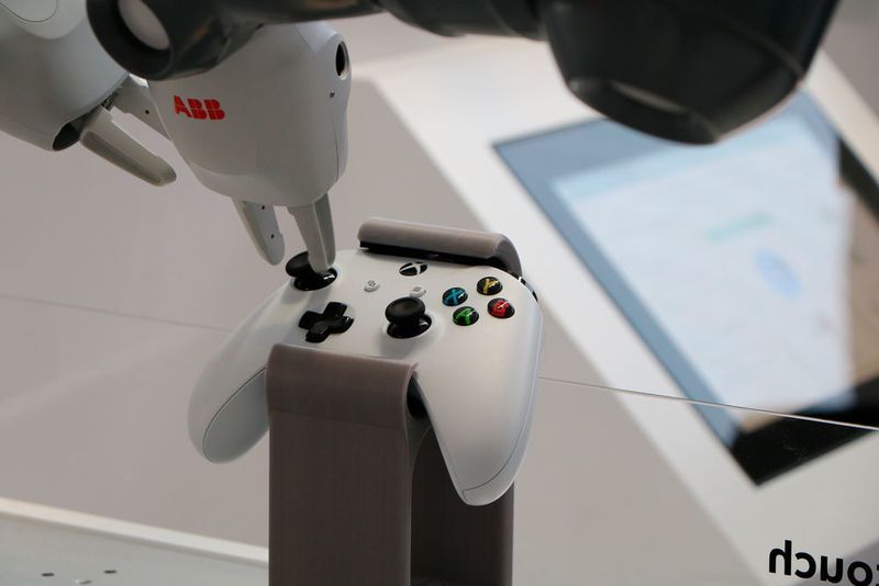 …sowie filigrane Cobots. (K.Juschkat/konstruktionspraxis/elektrotechnik)