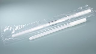 Einweg-Probenehmer von Bürkle sind reinraumgefertigt, einzeln verpackt und optional gammastrahlensterilisiert. Da die Probenehmer nach jeder Anwendung ausgetauscht werden, ist Cross-Kontamination ausgeschlossen. (Bild: Bürkle)