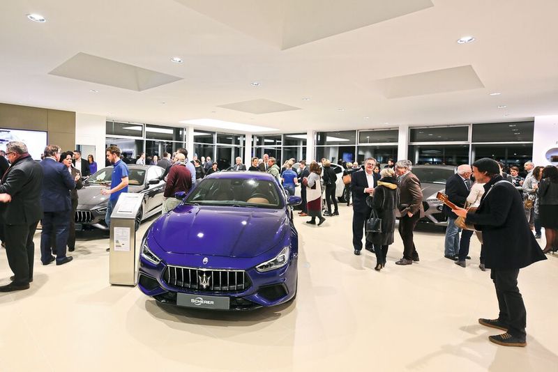 Am Eröffnungsabend waren 120 geladene Gäste gekommen. (Bild: Scherer-Gruppe)