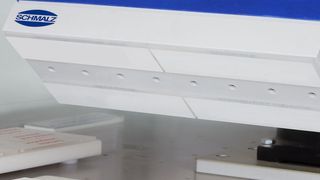 Schmalz präsentierte auf der Motek einen Matrixgreifer für die flächige Handhabung. (Bild: Schmalz)