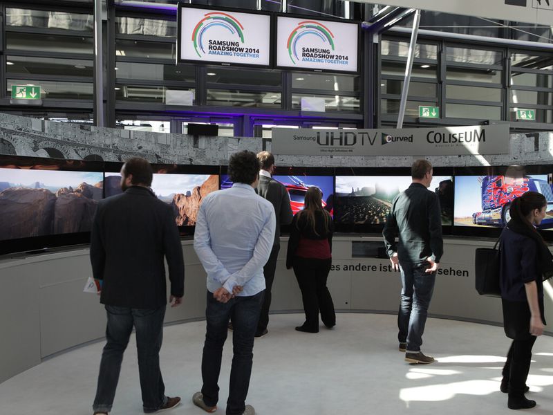 In insgesamt sieben Städten werden Produktneuheiten aus allen Bereichen präsentiert. (Bild: Samsung)