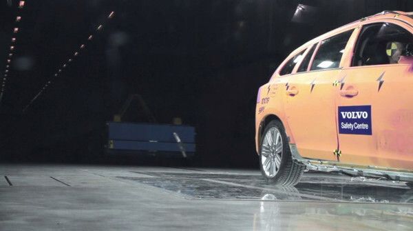 Den Euro-NCAP-Crashtest bestand der Volvo V60 Plug-in-Hybrid als beste Fahrzeug mit Elektromotor (Bild: Volvo)